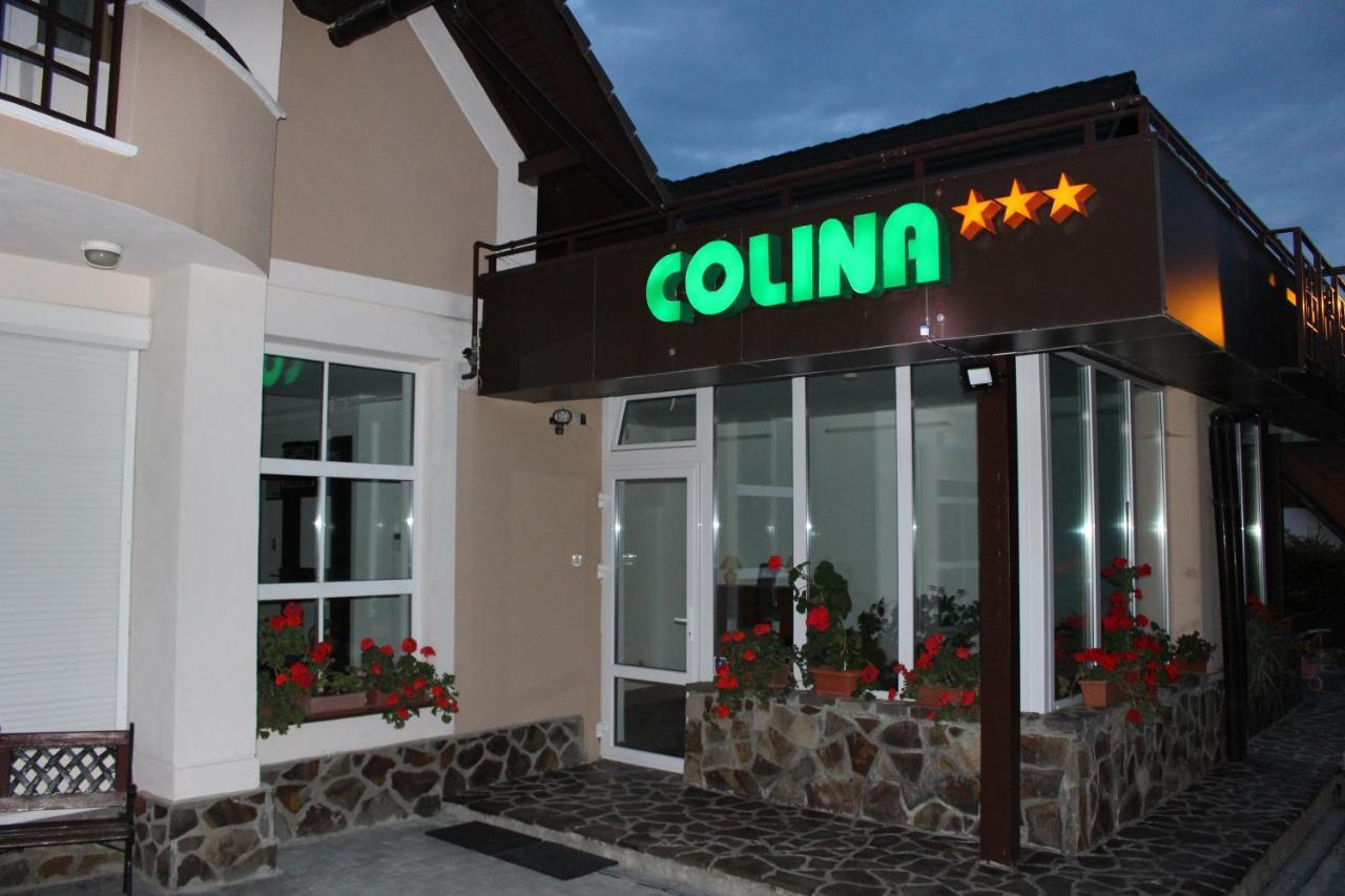 Pensiunea Colina 포이아나브라소프 외부 사진